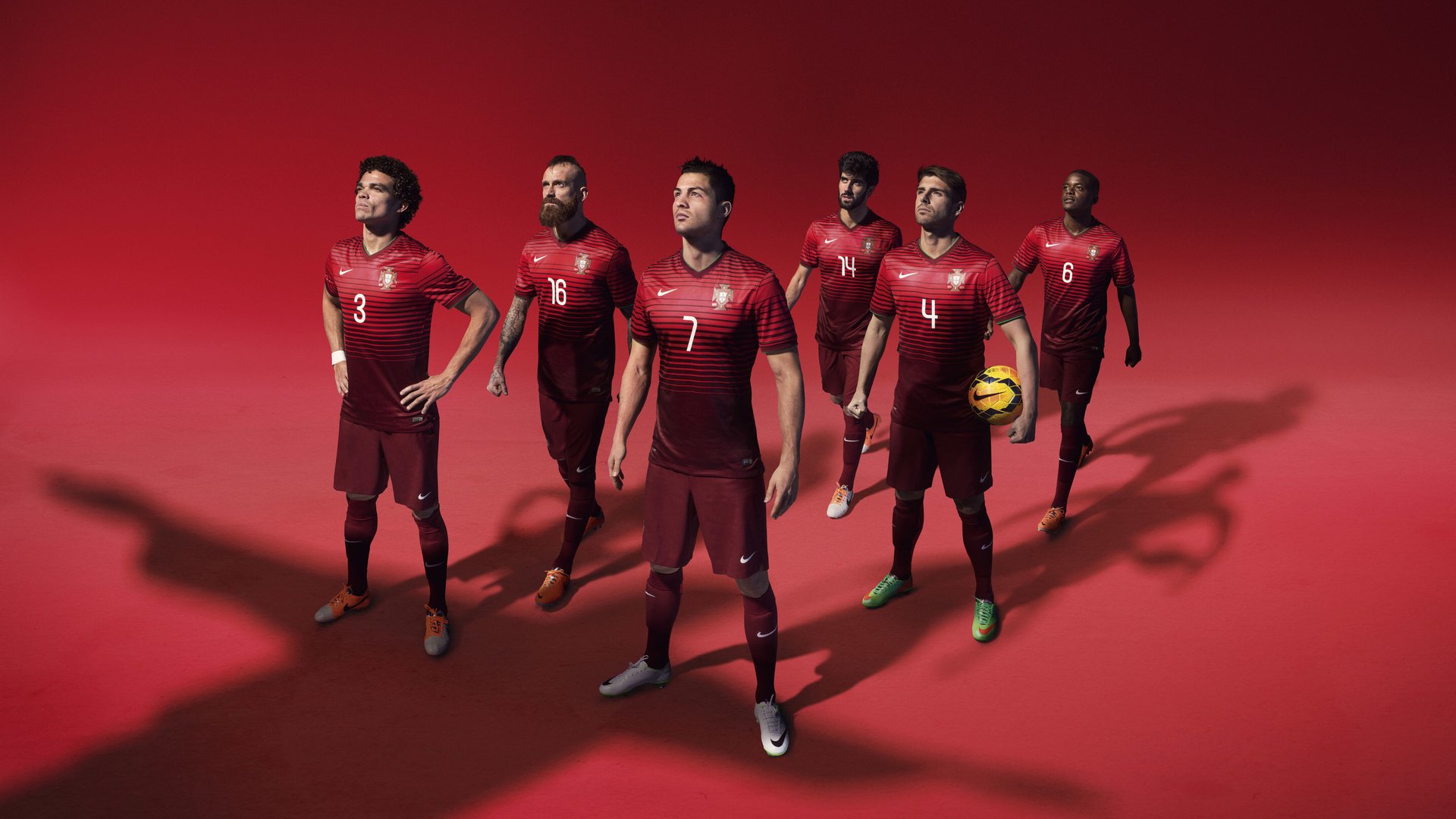 《跨界合作：电竞品牌与主流娱乐的融合》，电子竞技多元跨界